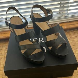 Macy’s Women Naturalizer Kanye Strappy Sandles